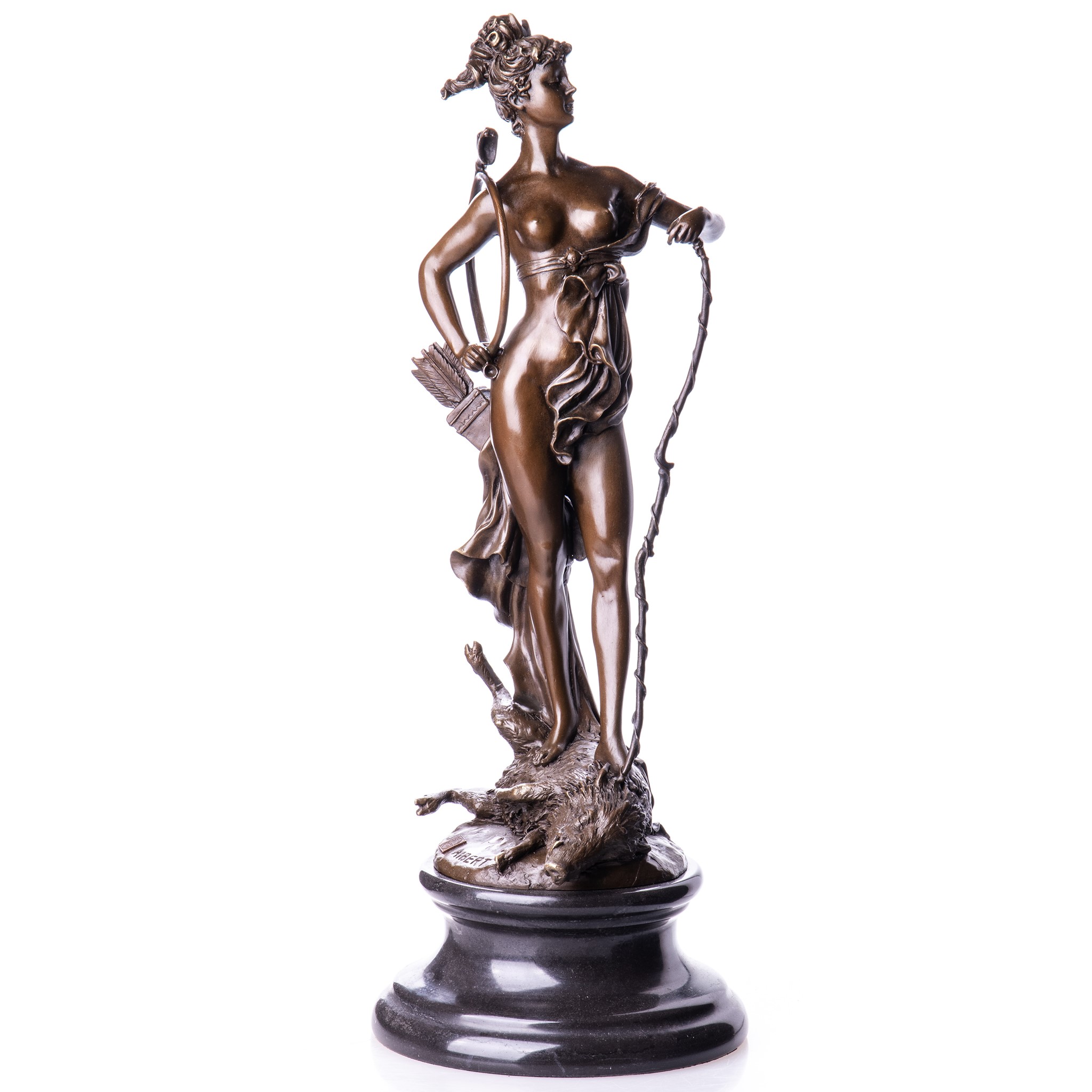Diana vadkannal - bronz szobor képe